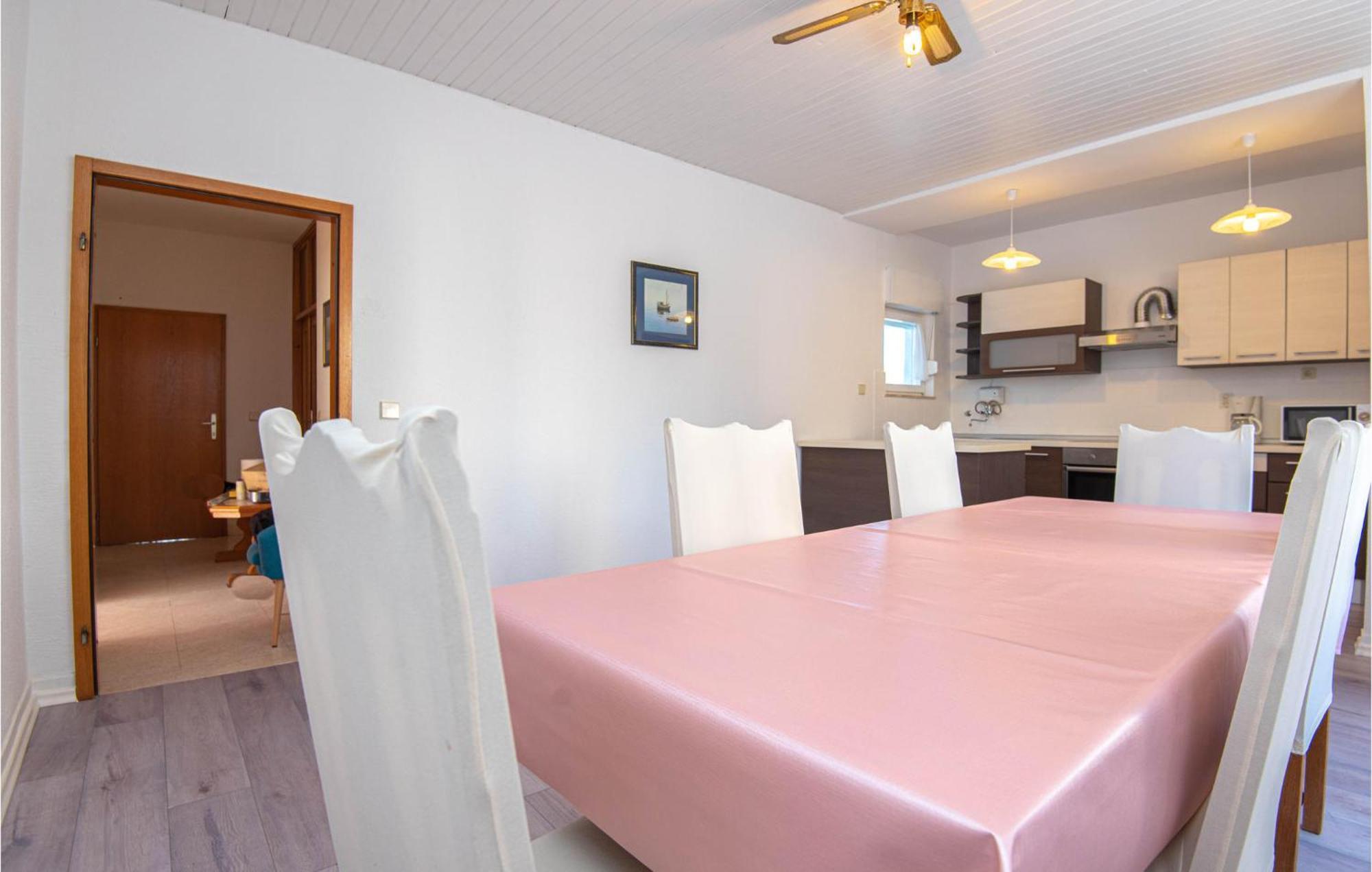 Cozy Home In Dolac With Kitchen Primošten Eksteriør bilde